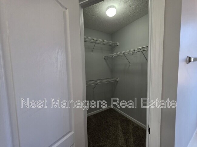 Building Photo - 366 Carolina Oaks Cir