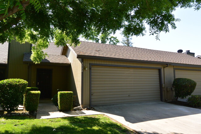 Primary Photo - Eastbrook Condo