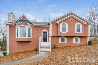 Building Photo - 27 Bramblewood Point SW