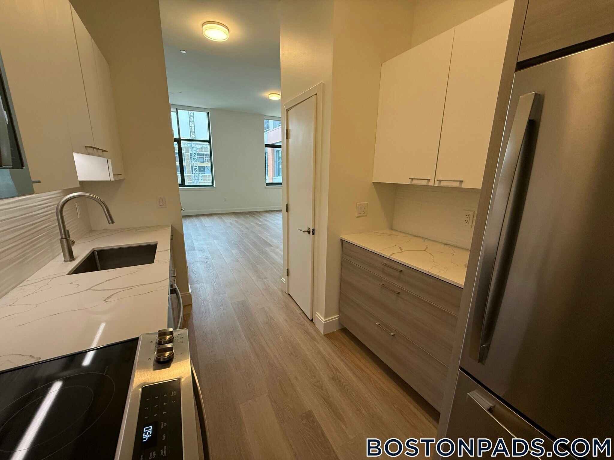 Building Photo - 1079 Commonwealth Ave