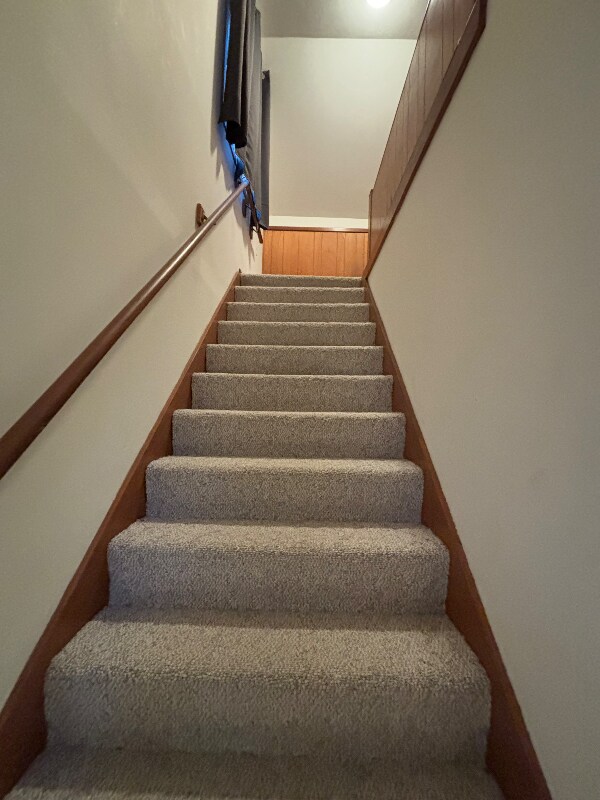 Building Photo - 2057 Emerald Ln