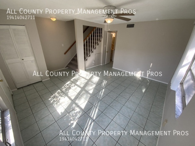Building Photo - 302 Barlow Ave