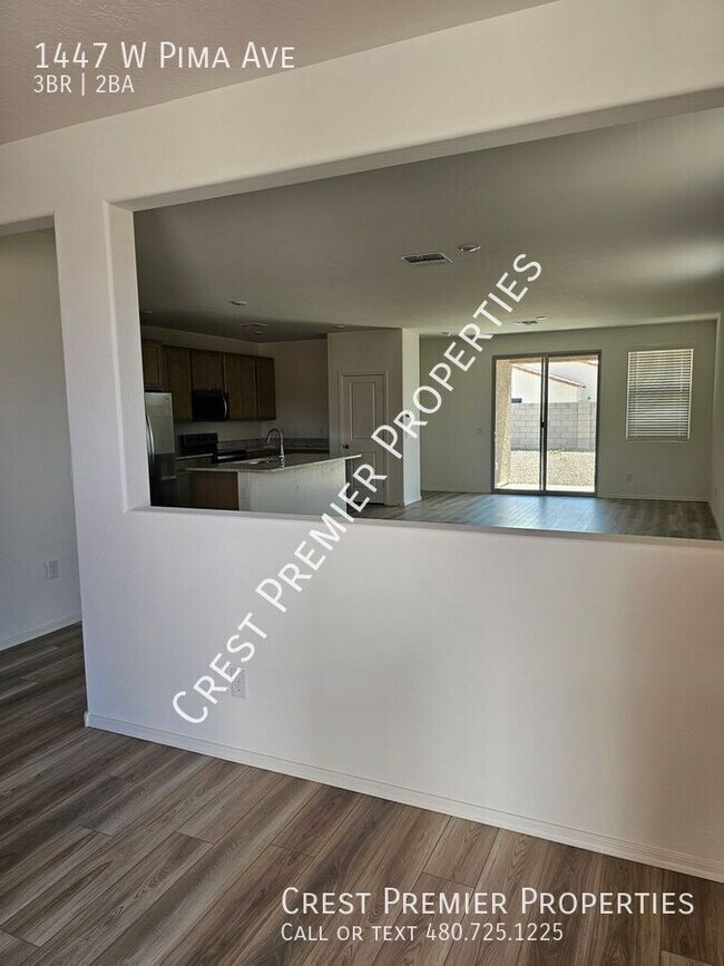 Building Photo - 1447 W Pima Ave