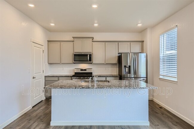 Building Photo - 14639 Lineback Dr