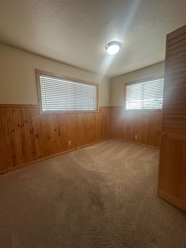 Building Photo - Charming 2 Bedroom, 2 Bathroom Home in Qui...