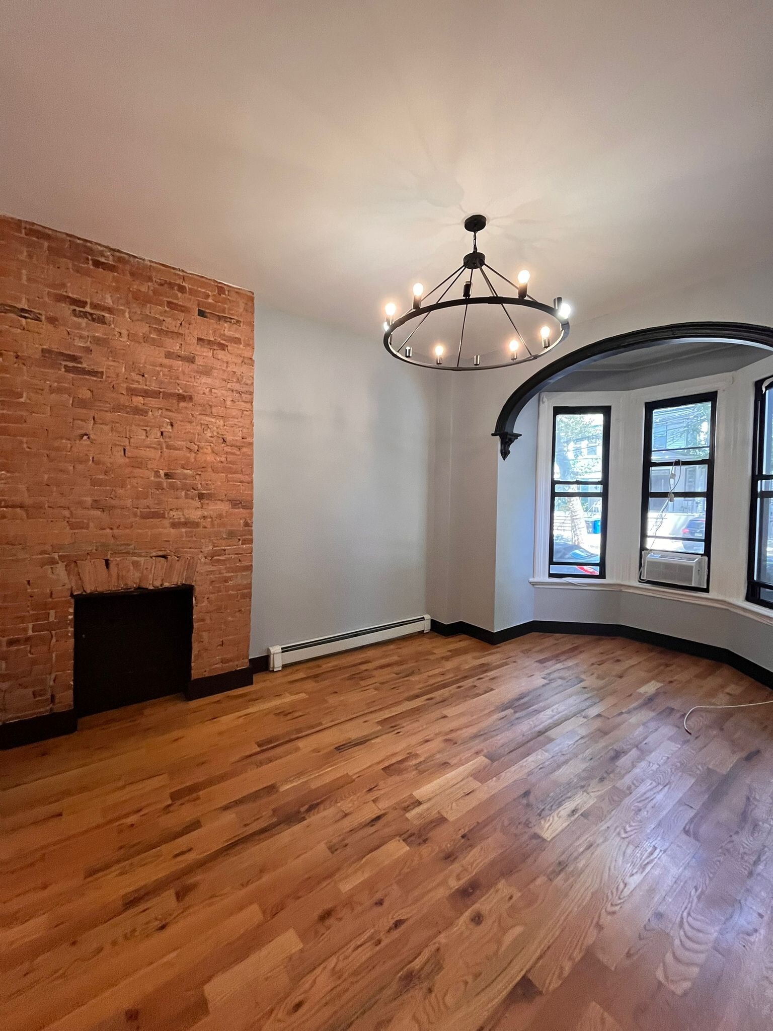 Building Photo - 17 Belmont Ave