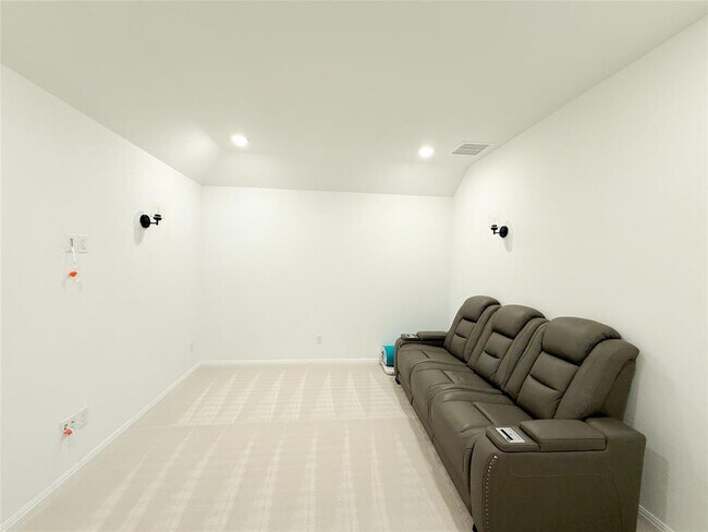 Building Photo - 253 Inlet Ln