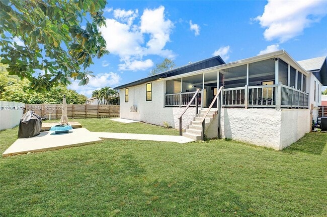Building Photo - 9750 SW 211th St