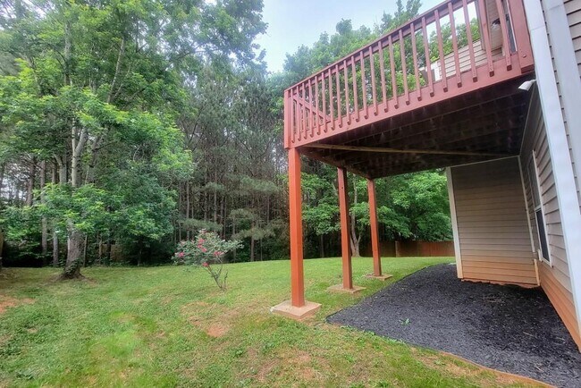 Building Photo - 3110 Crest Ridge Cir SW