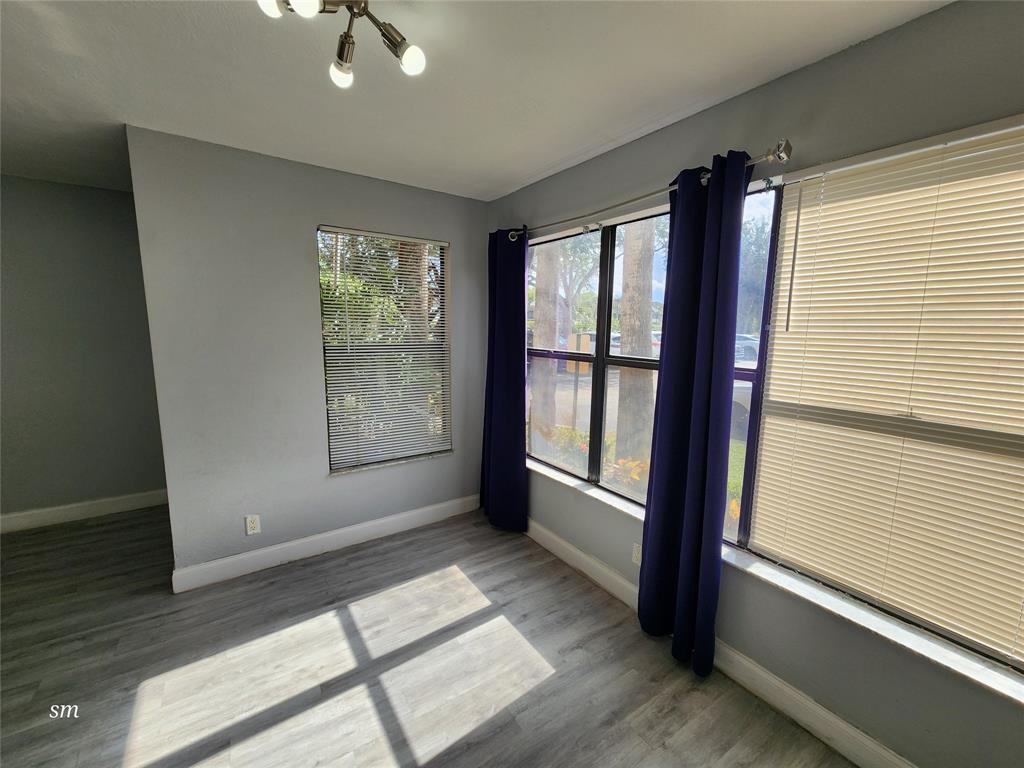 Building Photo - 2736 S University Dr