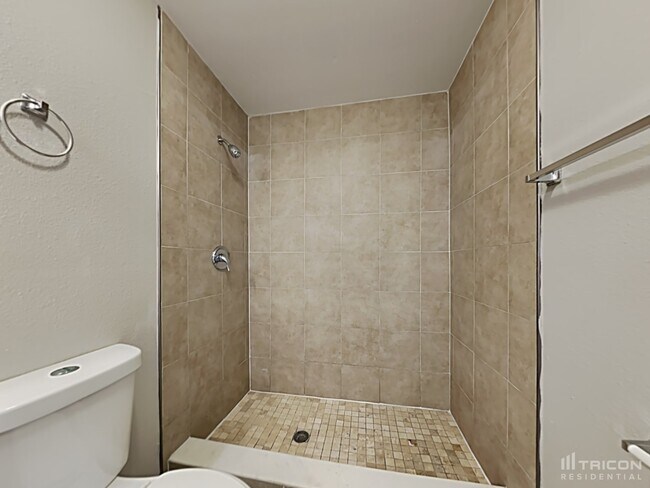 Building Photo - 11511 Blackbark Dr