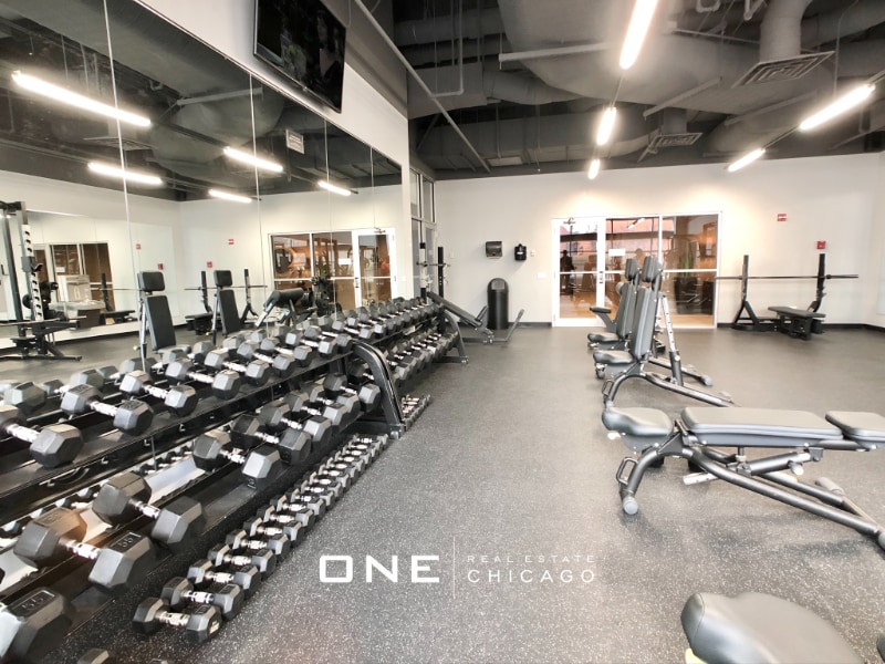 Building Photo - 525 N State St