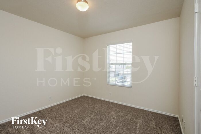 Building Photo - 1442 Frio Run