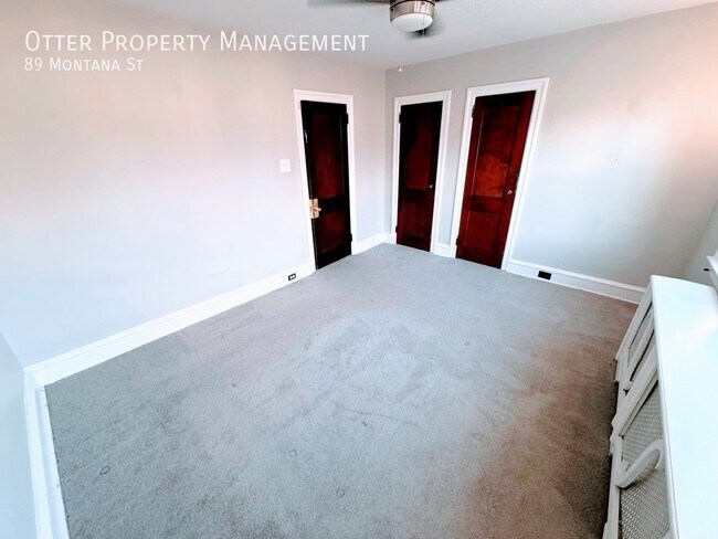 Building Photo - 89 Montana St