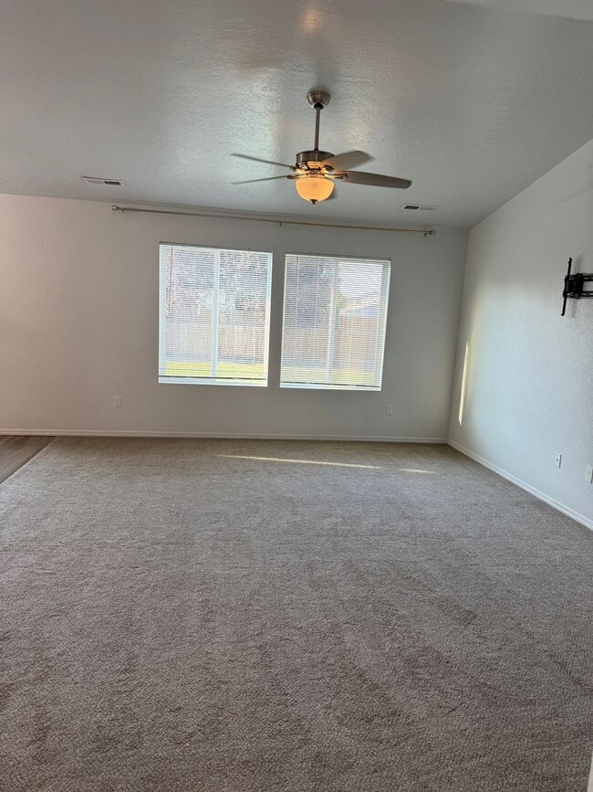 Building Photo - Wonderful three bedroom, 2 bath, home available now.  Pets allowed.