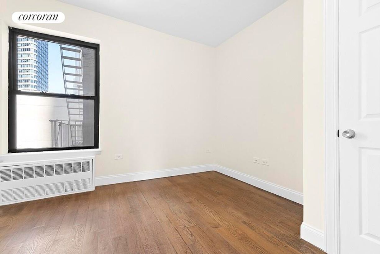 Building Photo - 25 Lafayette Ave