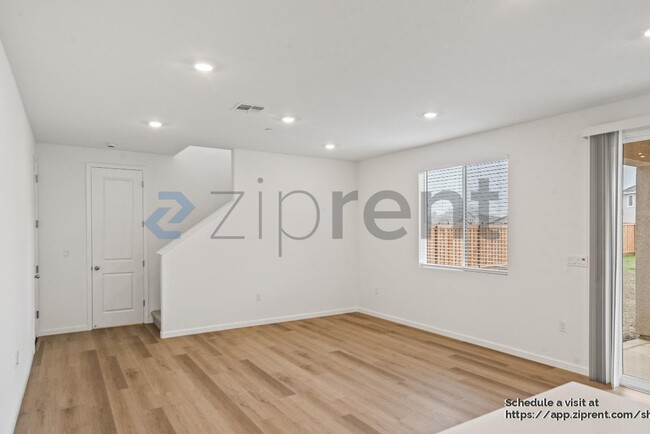 Building Photo - 1086 Carson River Ct