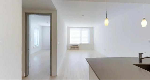 Building Photo - 1 bedroom in Long Island City NY 11102