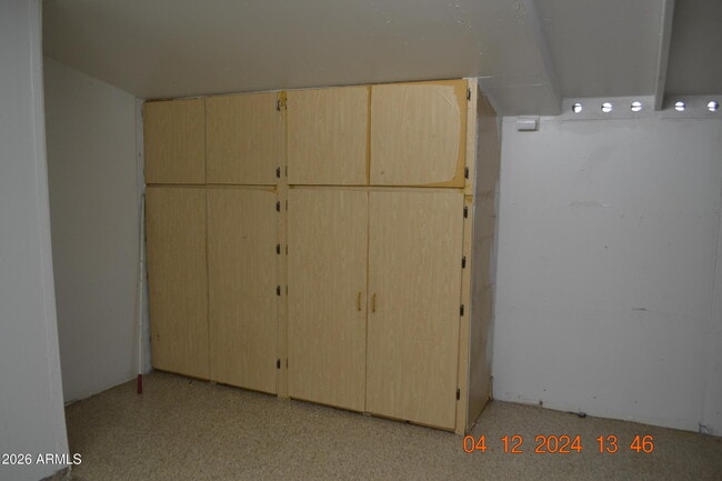 Building Photo - 658 S Palo Verde Dr