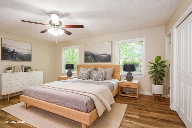 Building Photo - 2984 Leasa Ct