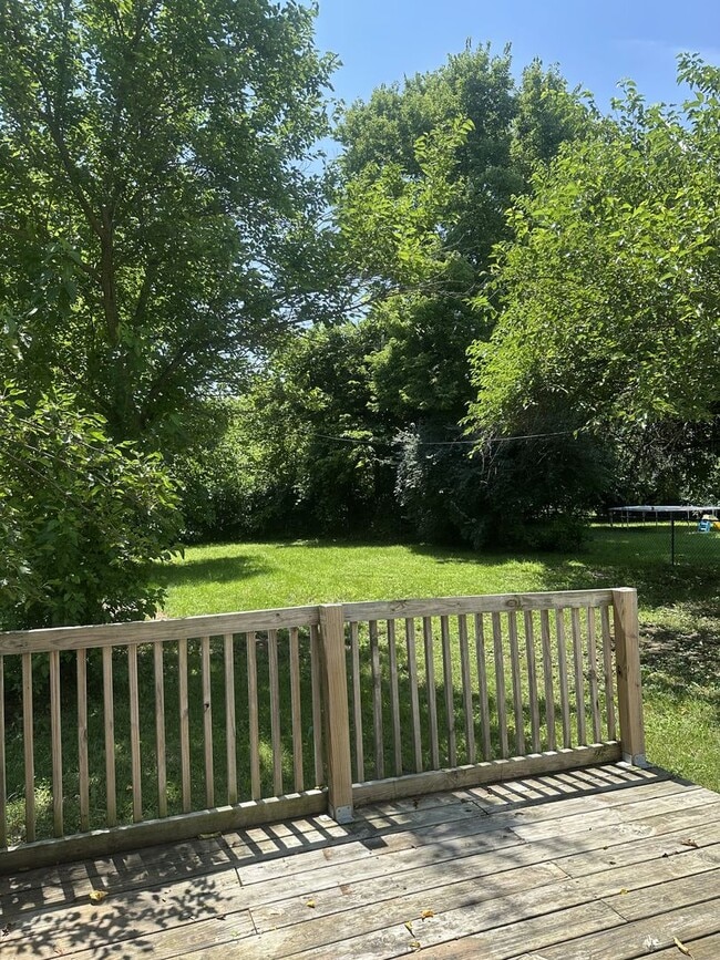 Building Photo - Three Bedroom, One Bathroom Home for rent ...