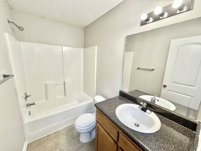 Building Photo - 10095 Nolton Cir