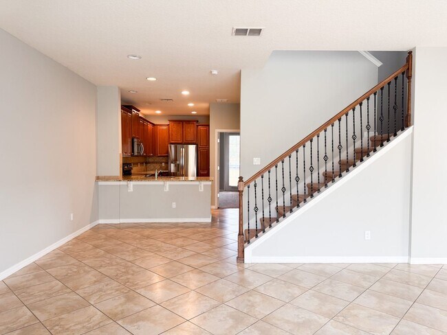 Building Photo - Lake Nona 3 Bedroom 3 Bath Townhouse in Vi...