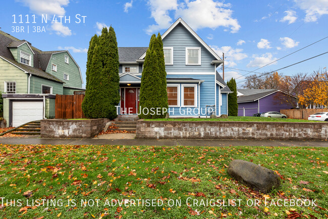 Primary Photo - Beautifully updated 3 bed Craftsman in Tacoma