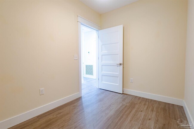 Building Photo - 340 Bluefish Dr