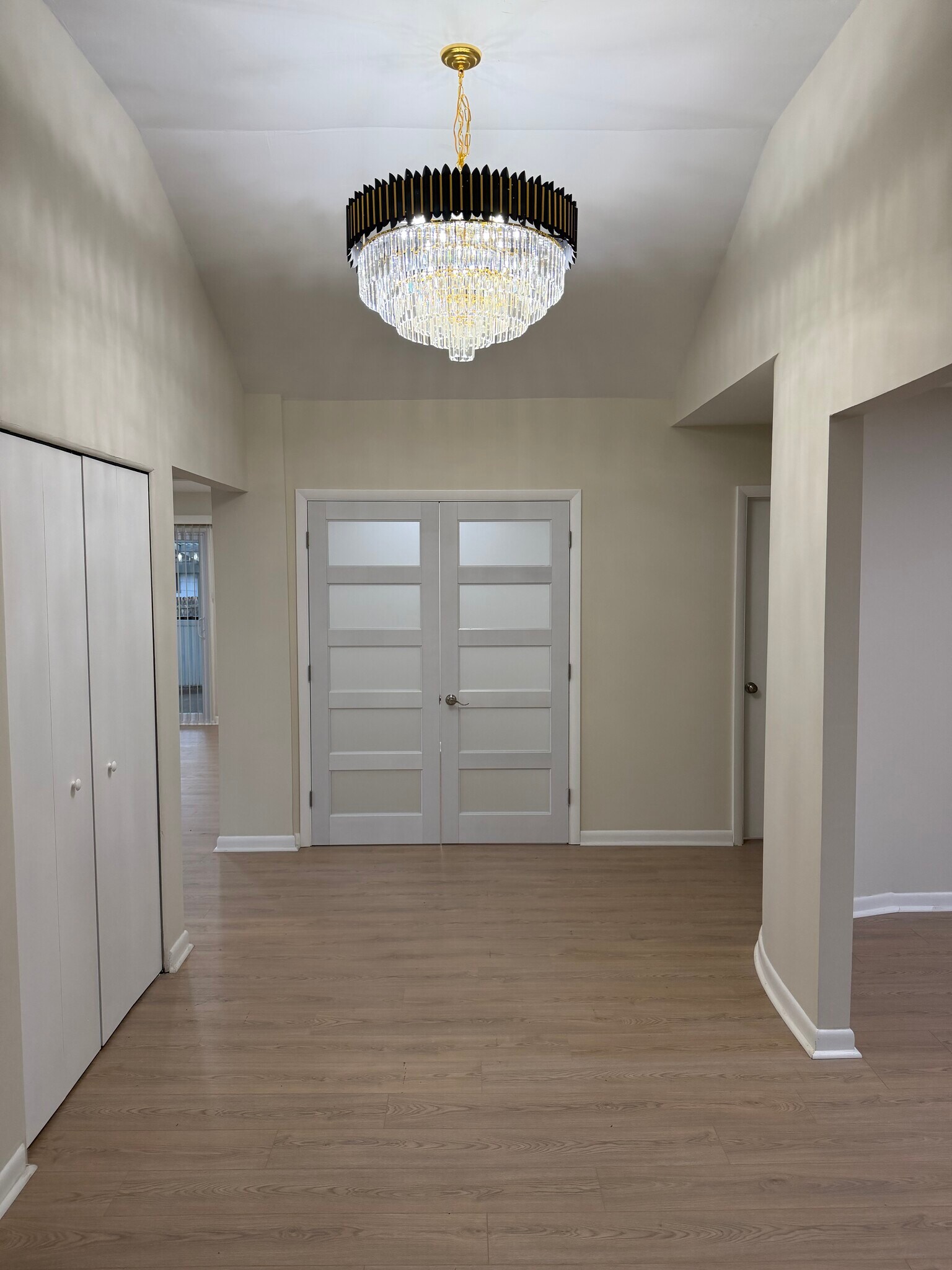 Building Photo - 10001 Paxton Rd