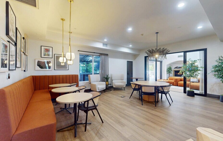 Building Photo - 730 Agnew Rd