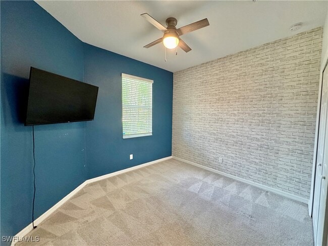 Building Photo - 2511 Vine Ave