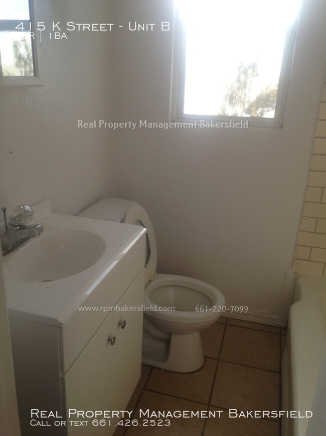 Building Photo - 415 K Street B - Move In Special
