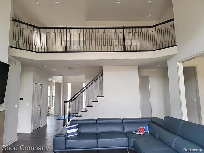 Building Photo - 5342 Rangemore Dr