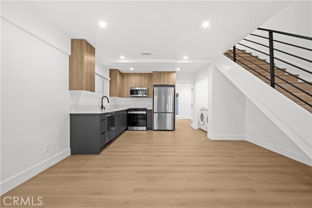 Building Photo - 2922 12th Ave