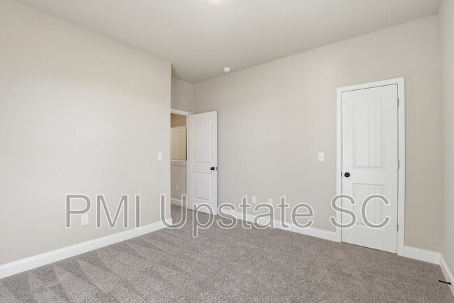 Building Photo - 109 Virginia Ave