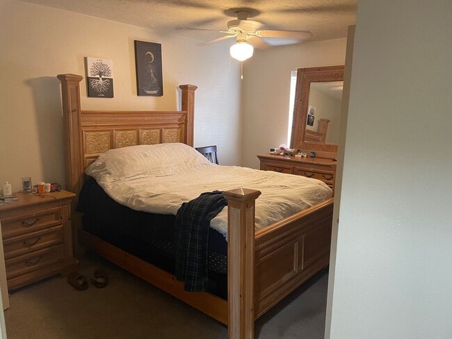 Building Photo - AVAILABLE FOR AUGUST MOVE IN!!!  Spacious ...