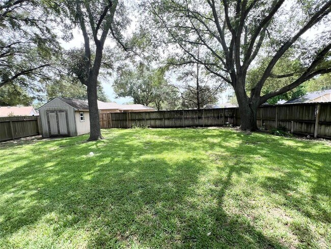 Building Photo - 3215 Keywood Ln
