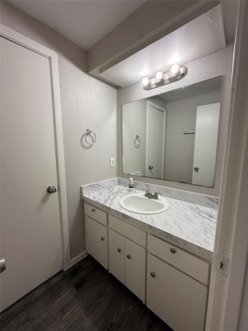 Building Photo - 4772 Shands Dr