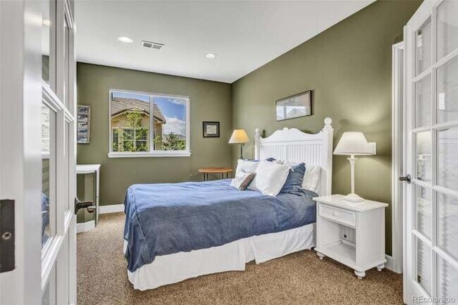 Building Photo - 16023 Torreys Way