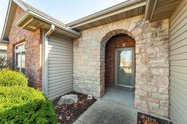 Building Photo - 4400 Orrine St