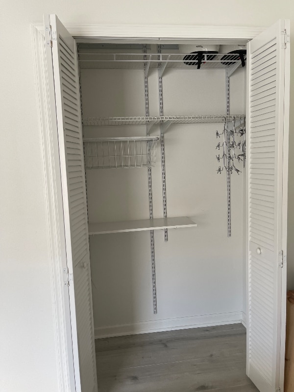 Building Photo - 3703 Alcove Dr