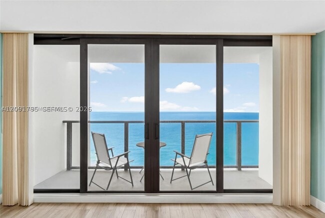 Building Photo - 2301 S Ocean Dr