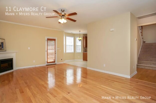 Building Photo - 11 Claymore Ct