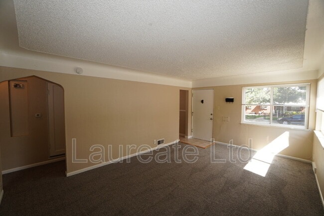 Building Photo - 1401 Wolff St