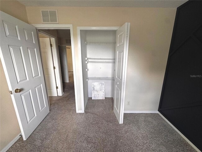 Building Photo - 3460 Castle Stone Ct