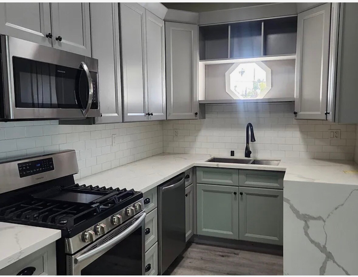 Building Photo - 119 S Westmoreland Ave