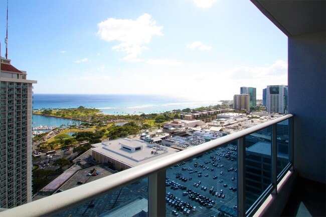 Building Photo - 1631 Kapiolani Blvd