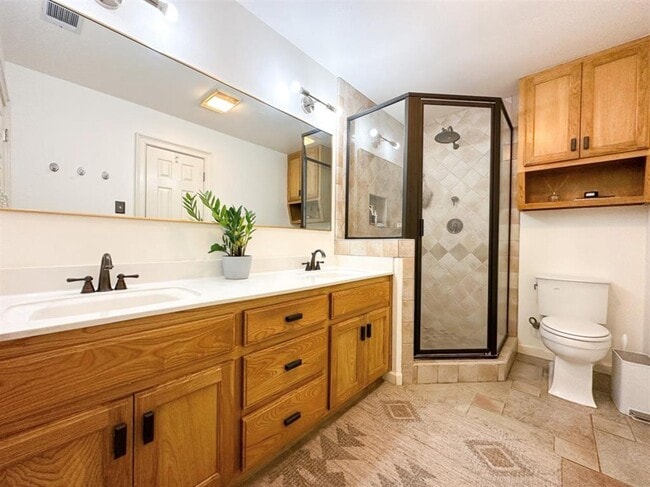 Building Photo - 251 Pine View Loop