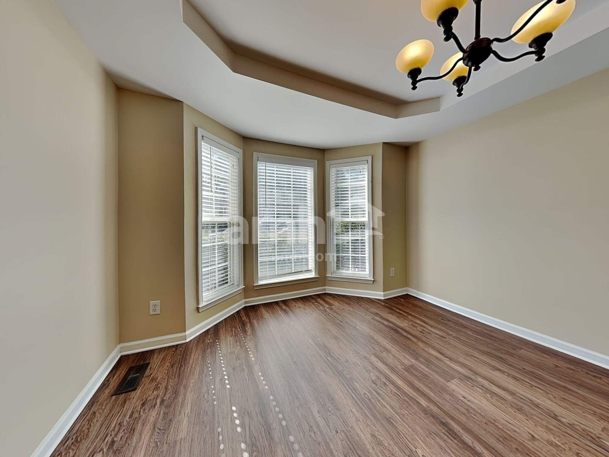 Building Photo - 6300 Willowdell Dr